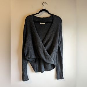 Abercrombie & Fitch criss cross sweater